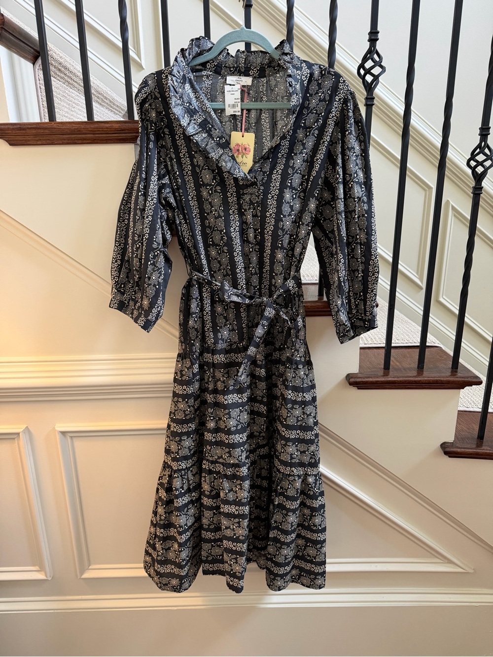 New Entro Black Floral Print Belted Midi Dress
